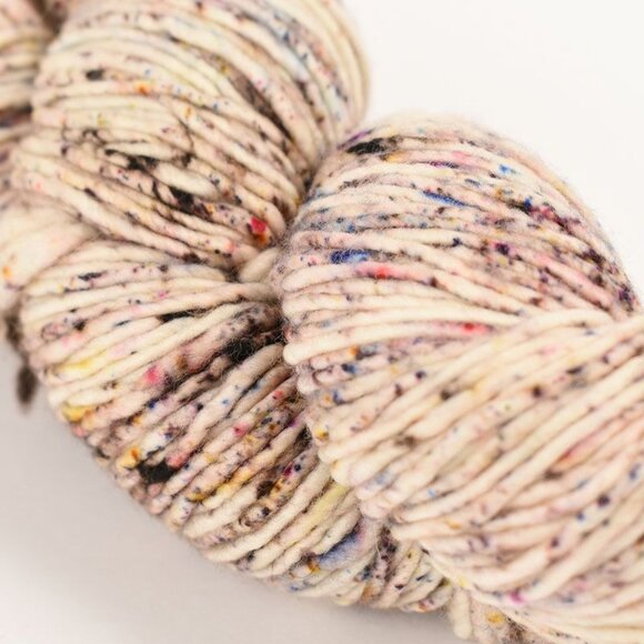 Malabrigo Yarn Worsted Merino Wool 210 yds 100g Hand-Dyed Color Aeolian Sand - Picture 2 of 3